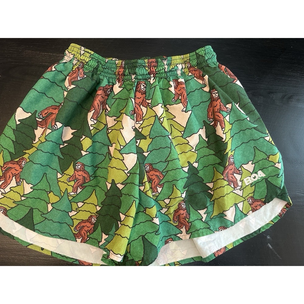 BOA‎ Men's Bigfoot Printed Half Split Running Shorts – XS